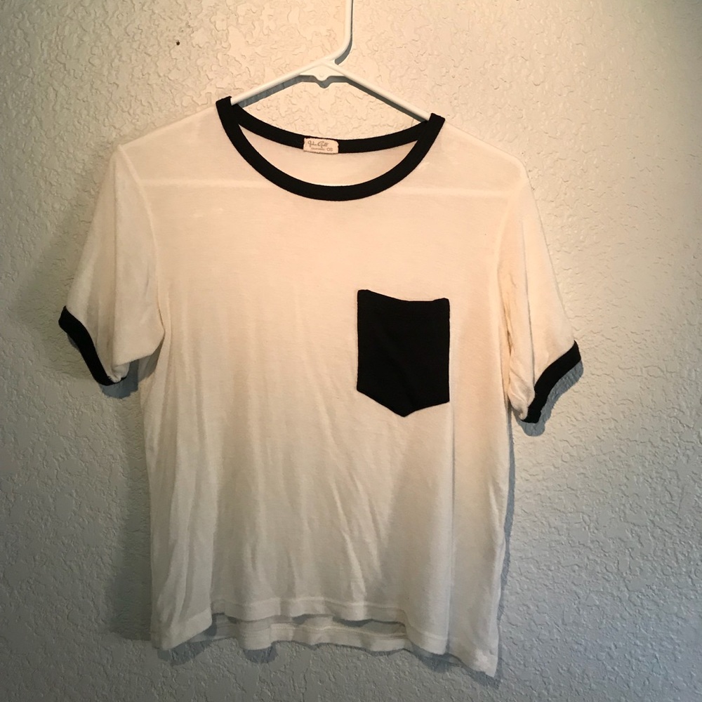 Brandy Melville T Shirt Crop Top