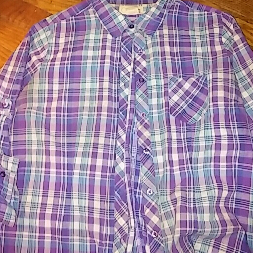 Purple/blue plaid button down shirt