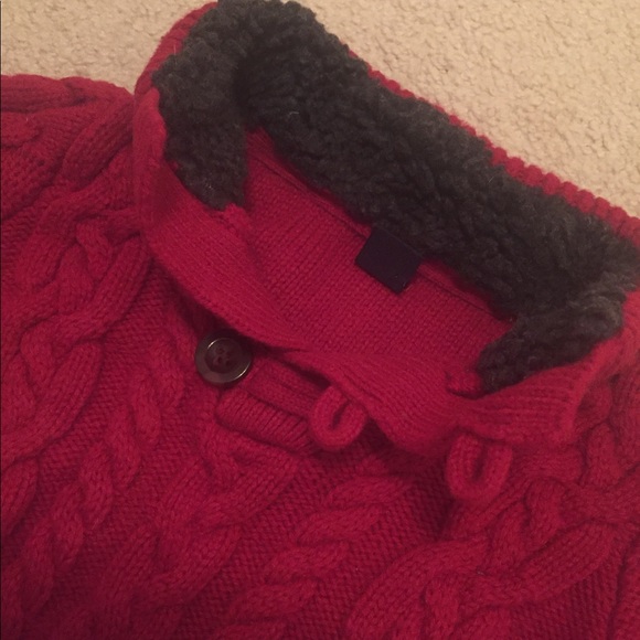 Baby Gap red sweater - Picture 3 of 5