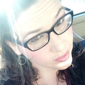 Meet your Posher, Shelly