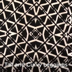 BNWT LuLaRoe TC RARE VINTAGE Black / White