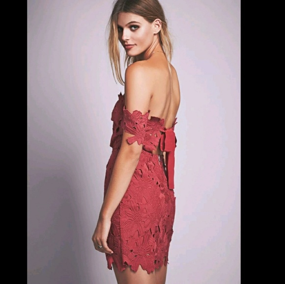 ❌❎SOLD❎❌Free People X Saylor Dahlia Lace Dress - Picture 2 of 4