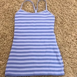 Lululemon workout top