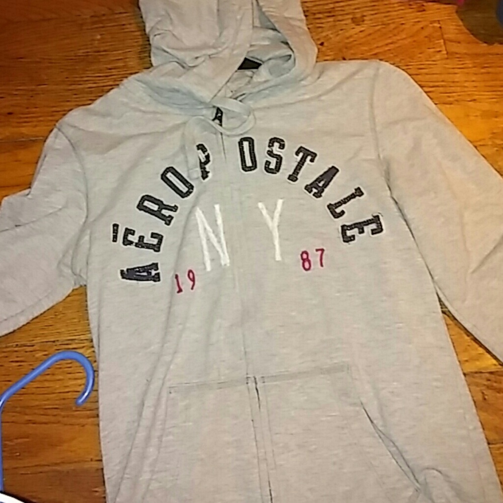 Aeropostale gray zip up hoodie
