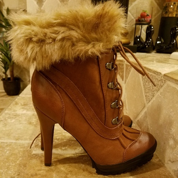 Size 10 New never worn fashion ankle boots - Picture 2 of 5