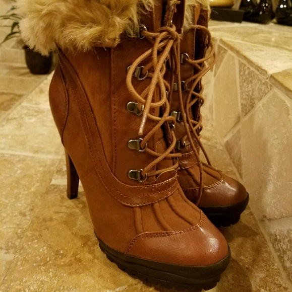 Size 10 New never worn fashion ankle boots - Picture 3 of 5