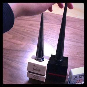 Christian Louboutin nail polish bundle💅🏼only 55$