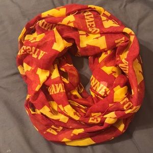 University of Minnesota Gopher infinity scarf NWOT