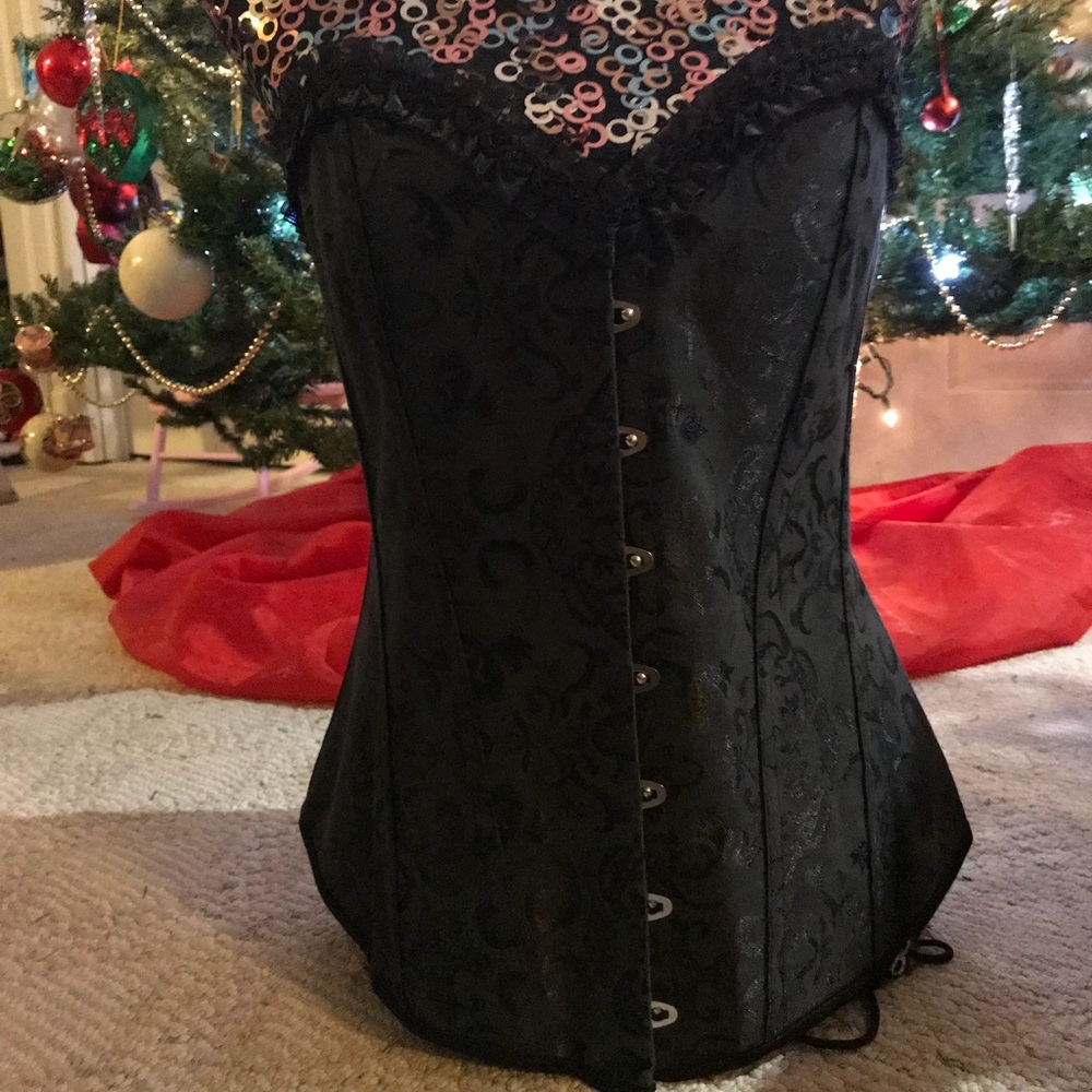 ❌SOLD❌Black corset