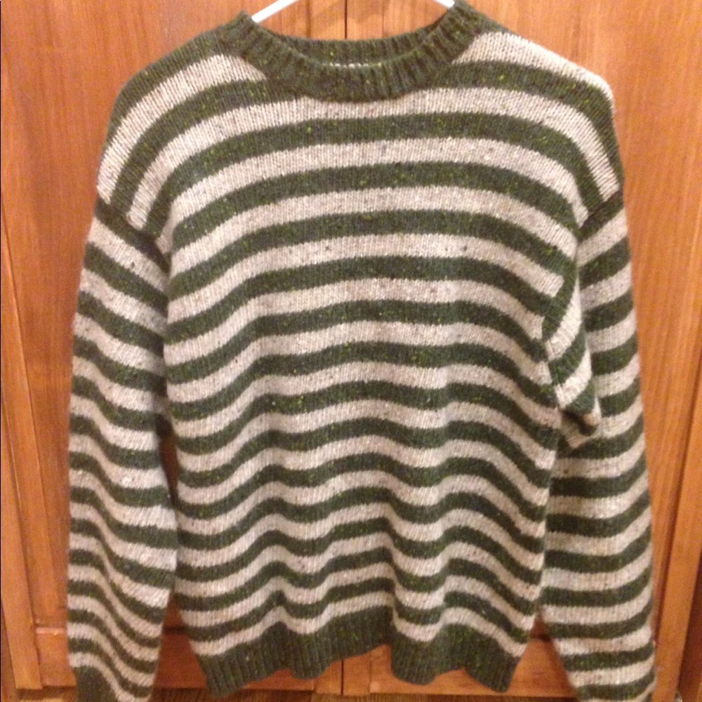 Men's wool sweater