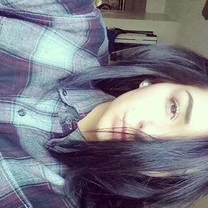 Meet your Posher, Holley