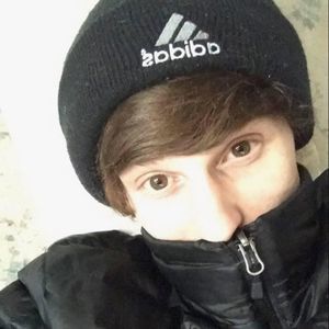 Meet your Posher, Tosh