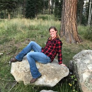 Meet your Posher, Brittney