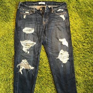 Hollister Cropped Boyfriend Jeans