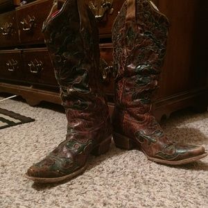 Size 8 corral boots