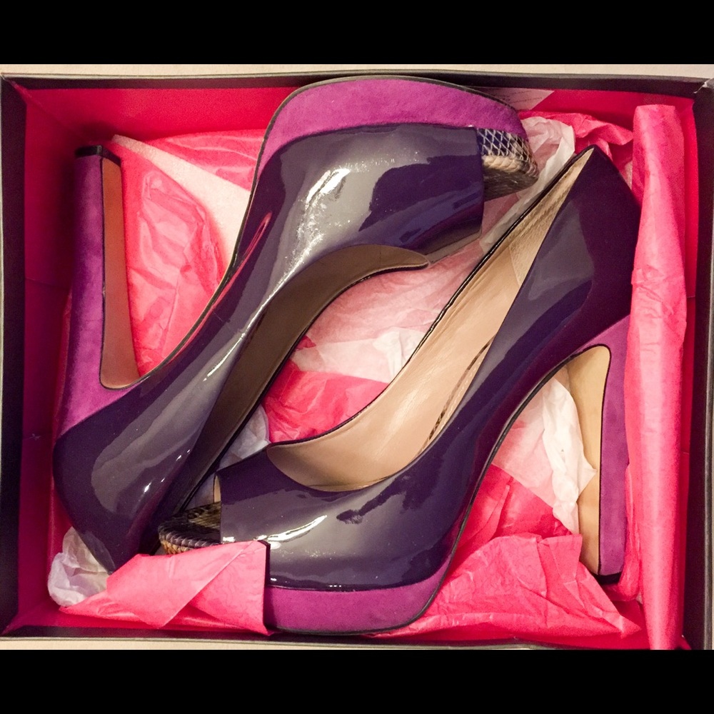 Vince Camuto Graph Peeptoe In Amethyst Combo 10