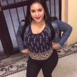 Meet your Posher, Amayi