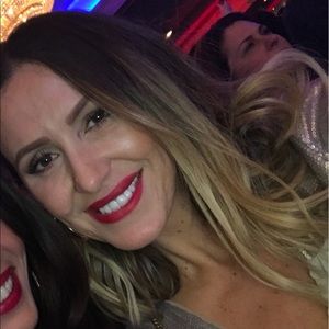 Meet your Posher, Nikolina