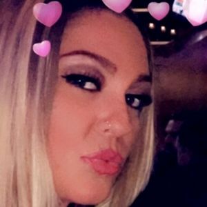 Meet your Posher, Traci