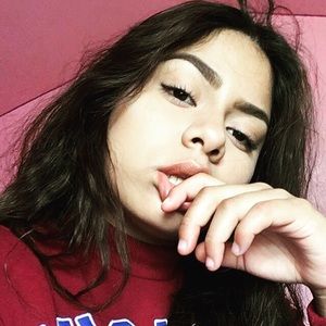 Meet your Posher, Magaly