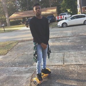 Meet your Posher, Leonard