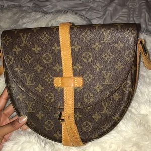 Vintage Louis Vuitton Chantilly GM Crossbody