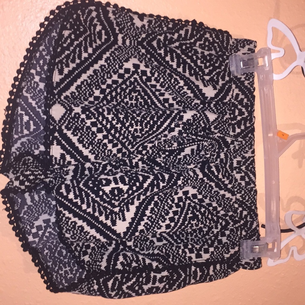 I’m selling flowy shorts