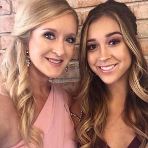 Meet your Posher, Marisa