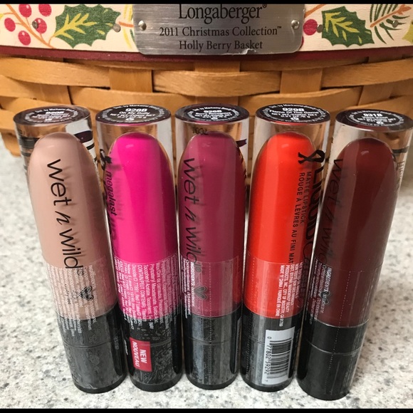 Wet n Wild Lipstick Bundle (5) - Picture 3 of 7