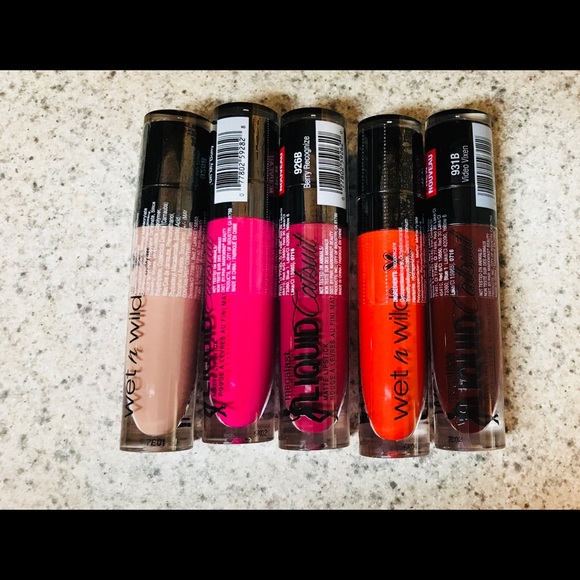 Wet n Wild Lipstick Bundle (5) - Picture 4 of 7
