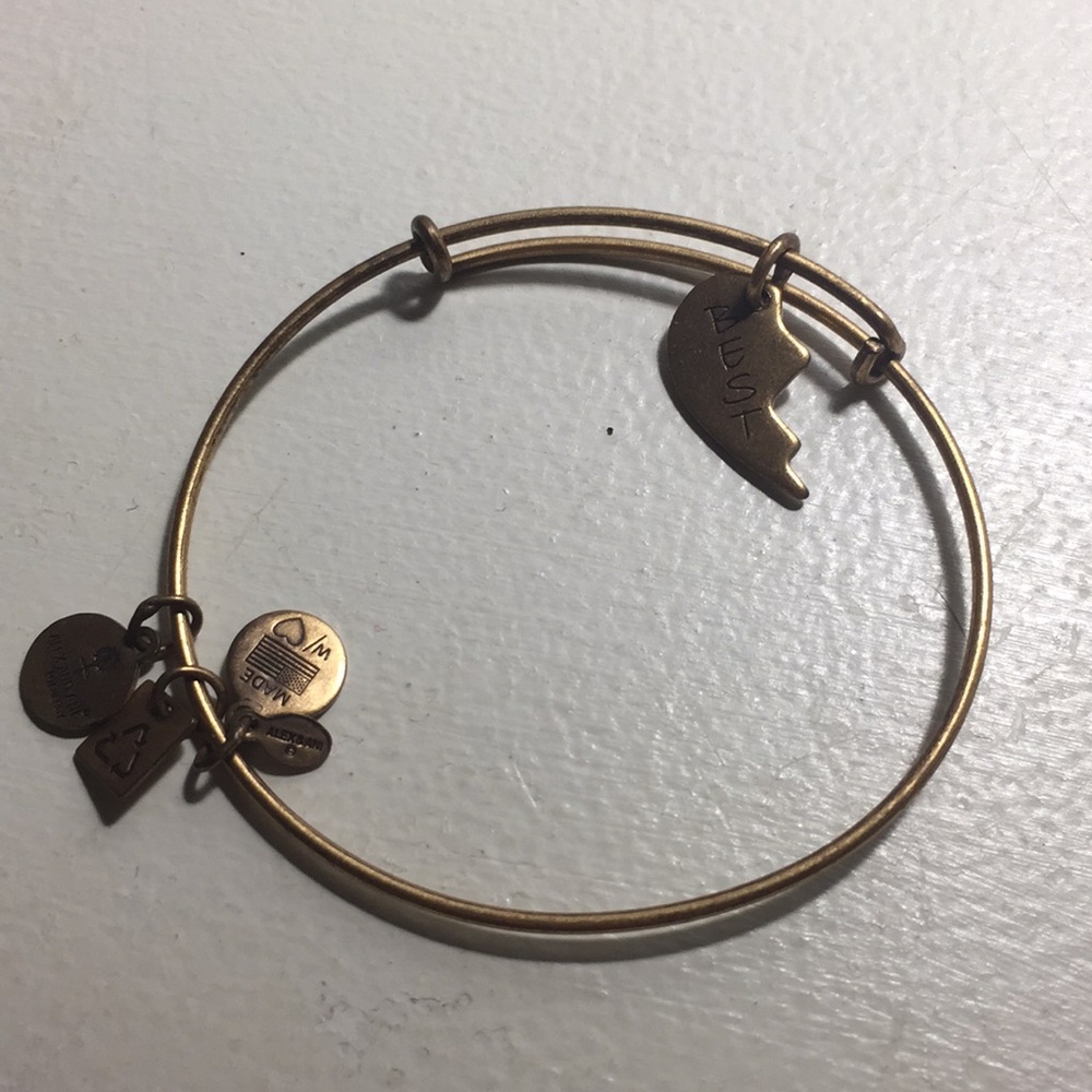 Best Alex and Ani