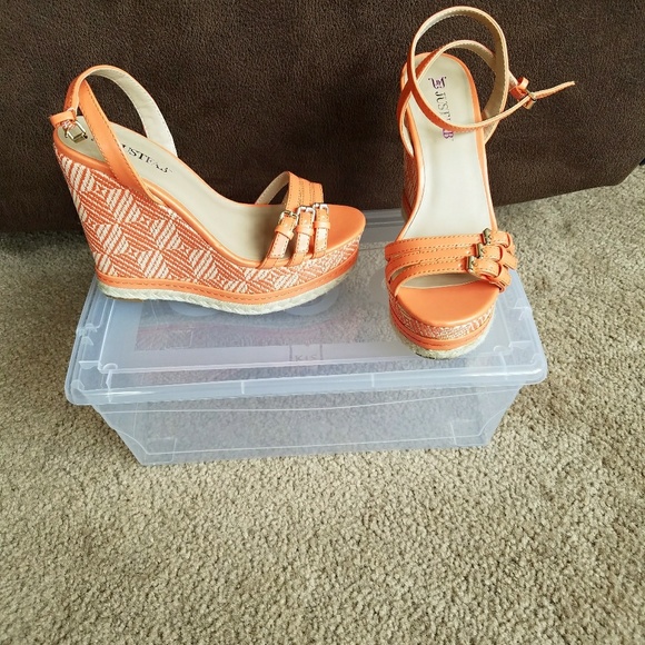bright orange wedges