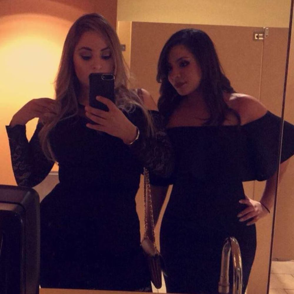 Meet your Posher, Crystal