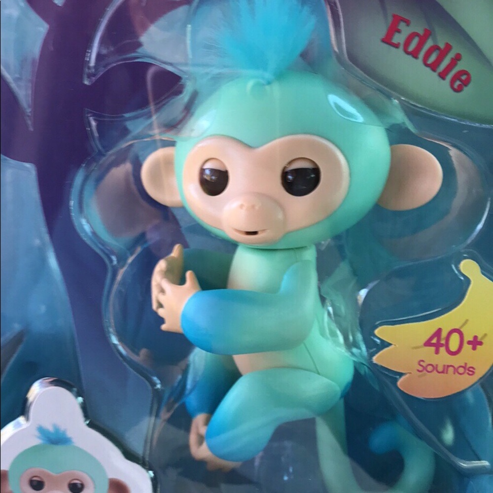 *NEW* Authentic Wowwee Fingerlings!!