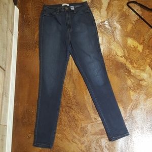 High waisted skinny jeans