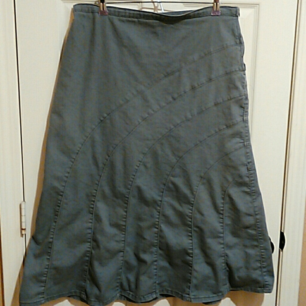 Gray denim skirt