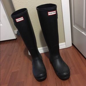 BASICALLY BRAND NEW WOMENS HUNTER BOOTS Size 10