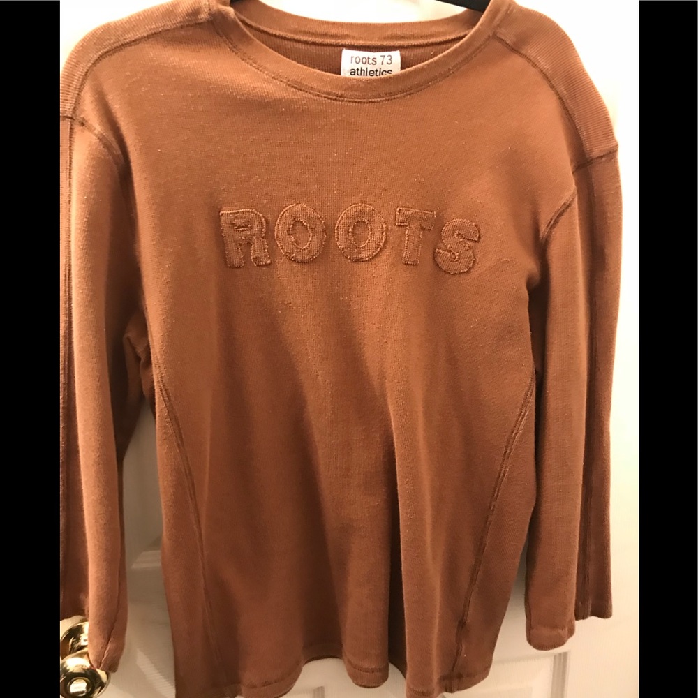 ROOTS 73 Athletics SPELLOUT Long Sleeve EUC 🇨🇦