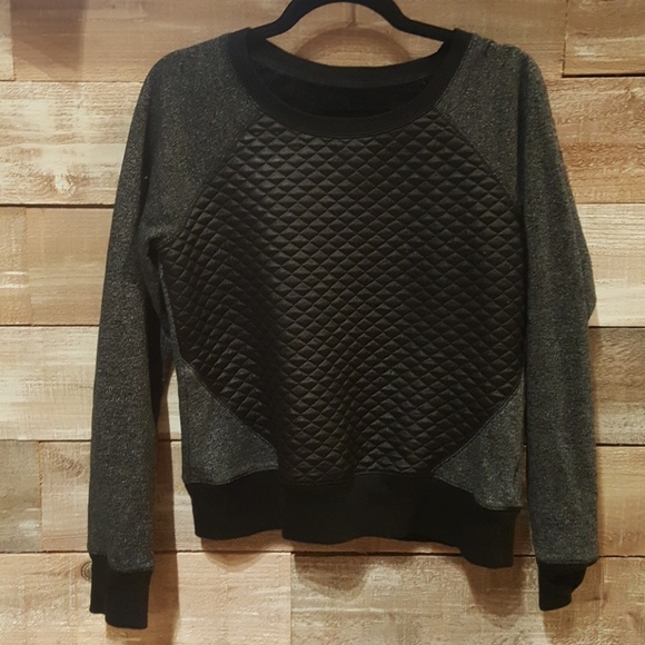 Sweater - Picture 1 of 1