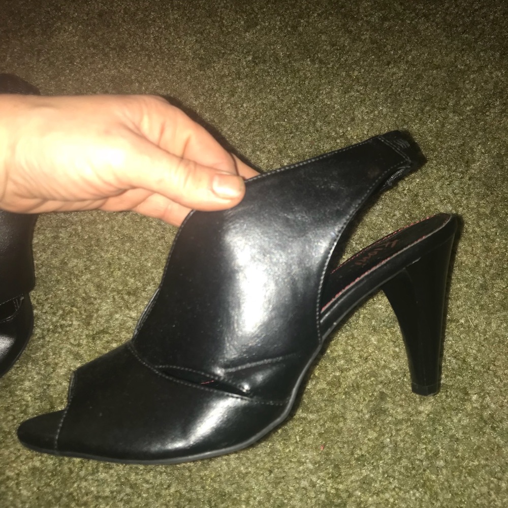 Black heels