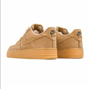 nike air force flax gum