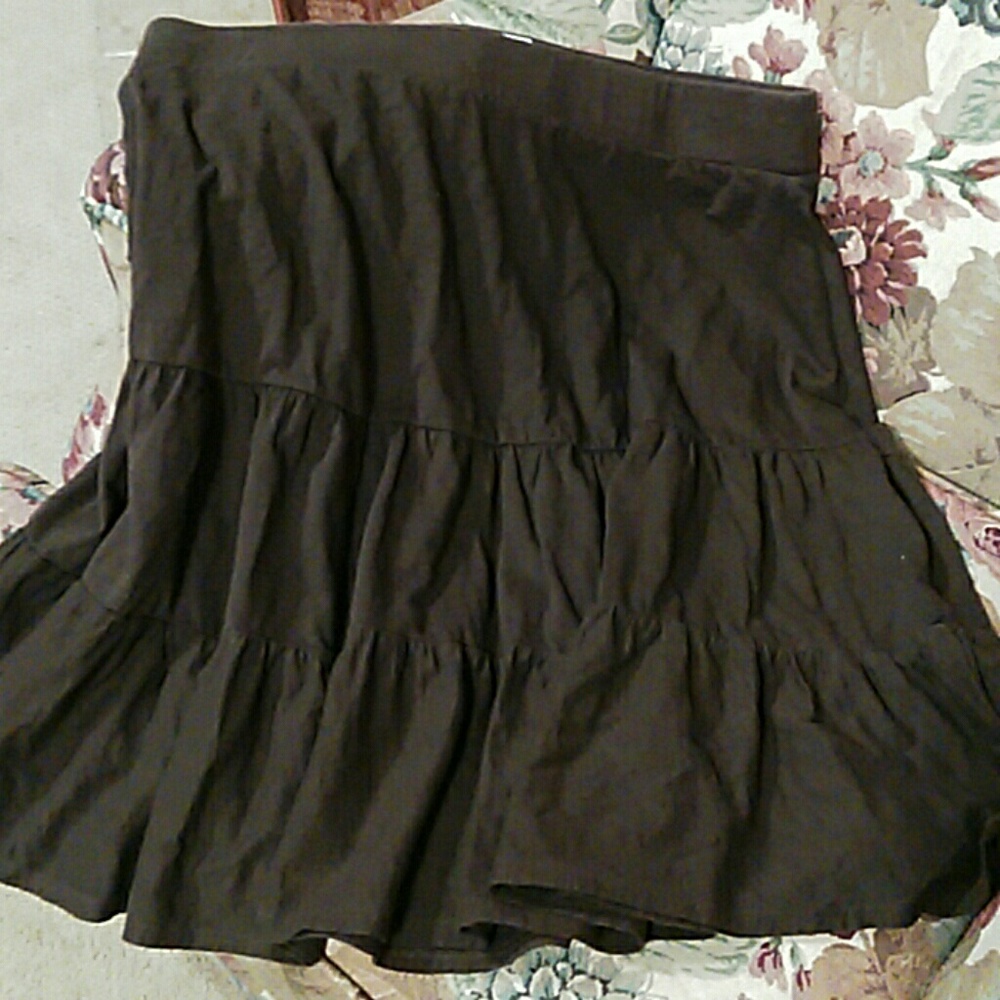Brown knit tiered skirt