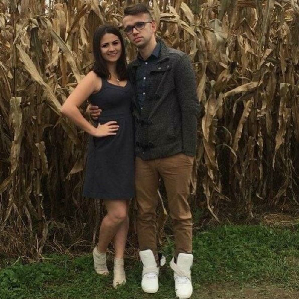 Meet your Posher, Victoria