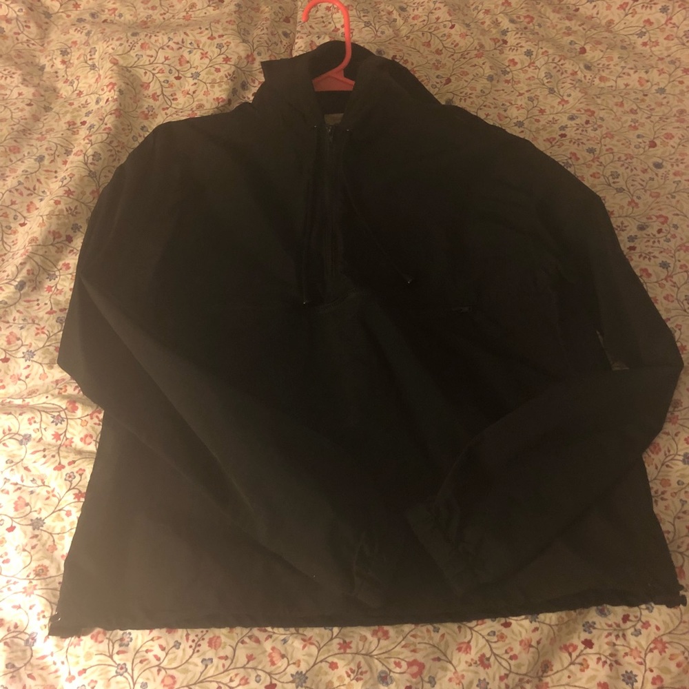 Brandy Melville Andrea Windbreaker