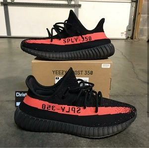 Yeezy Boost 350 v2 Red