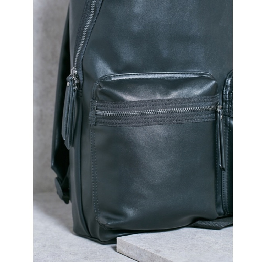 TOPMAN LEATHER LOOK BACKPACK NEW - Picture 3 of 5
