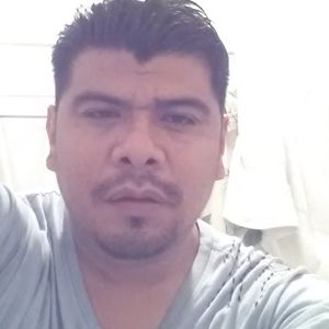 Meet your Posher, Max