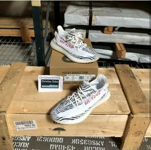 Yeezy 350 Boost 350 v2 Zebra