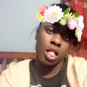 Meet your Posher, Arnisha