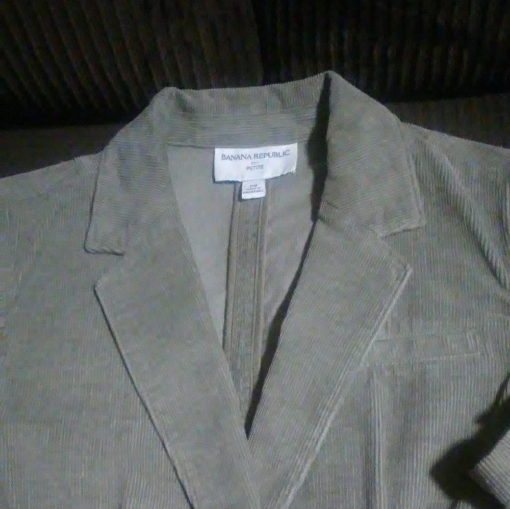 DONATED. Banana Republic blazer